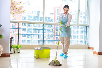 家庭保潔與物業(yè)管理 相輔相成的現(xiàn)代生活服務